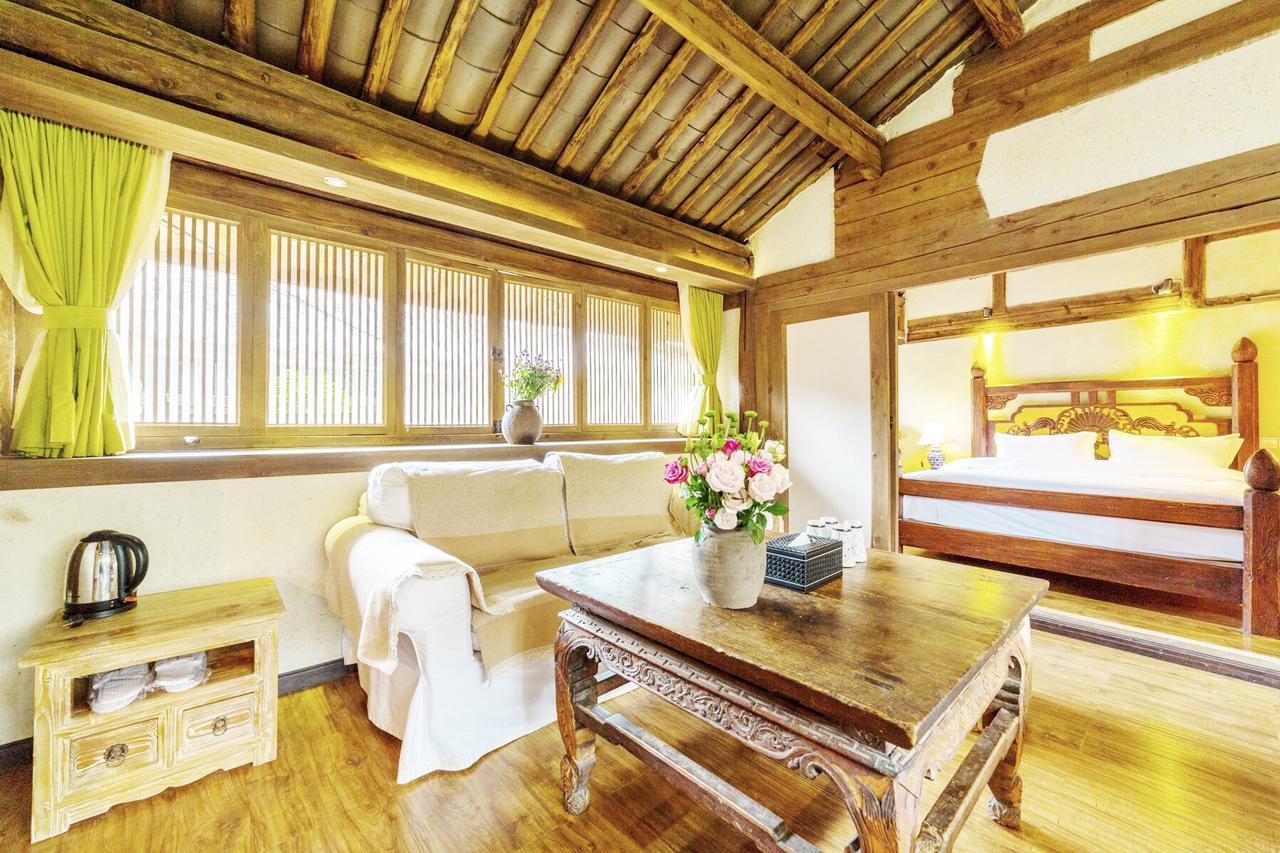 Lijiang Shuhe Yuefeng Resort Hotel Esterno foto