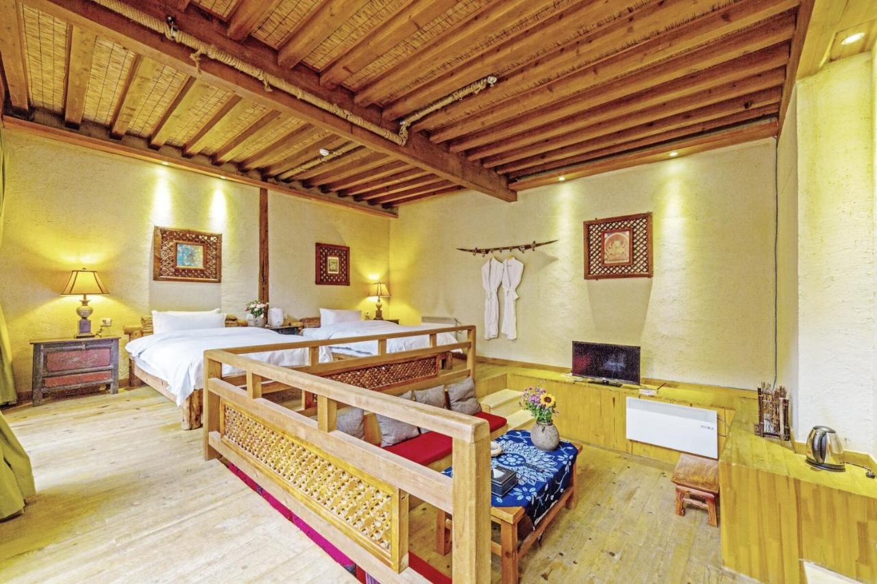 Lijiang Shuhe Yuefeng Resort Hotel Esterno foto