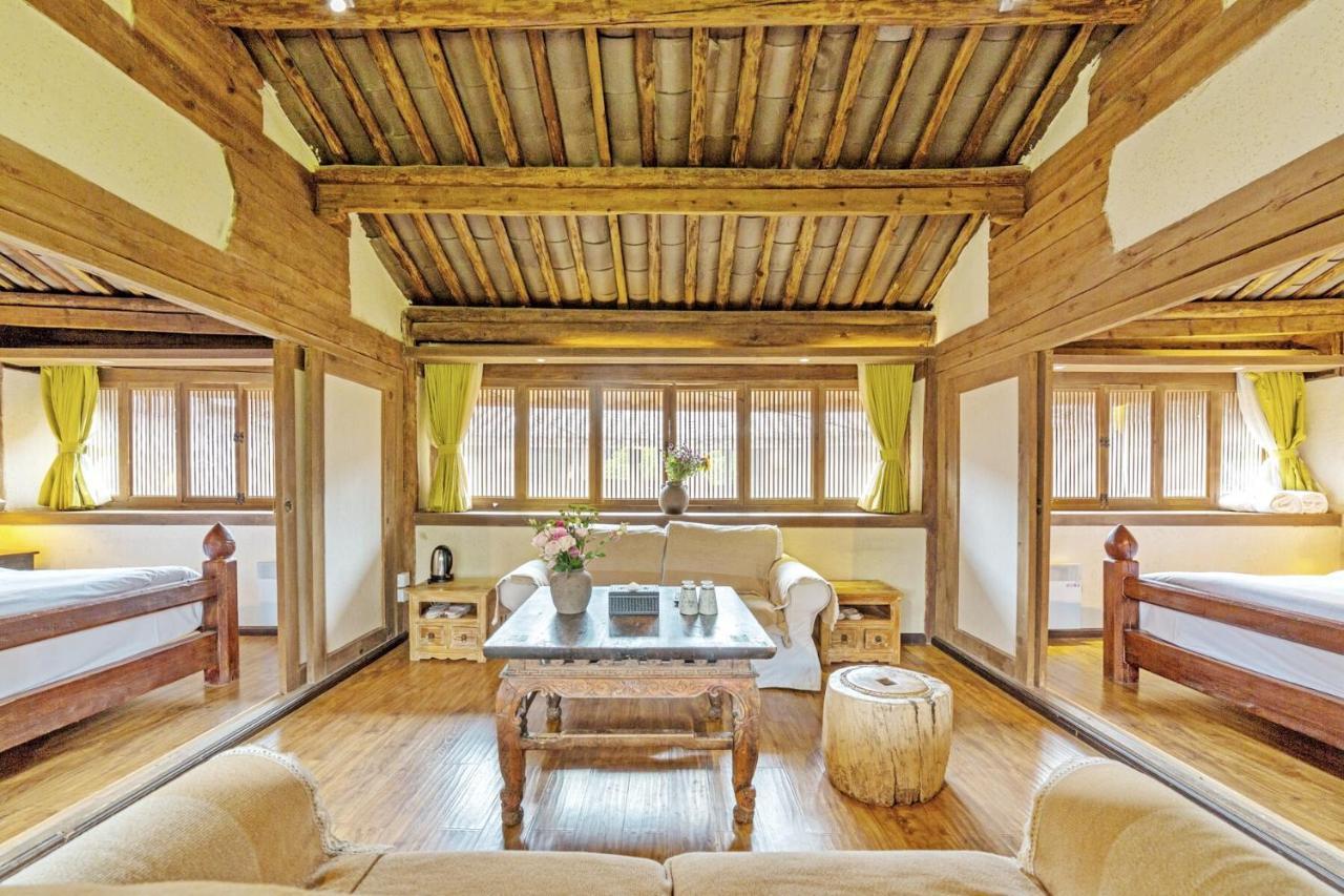Lijiang Shuhe Yuefeng Resort Hotel Esterno foto